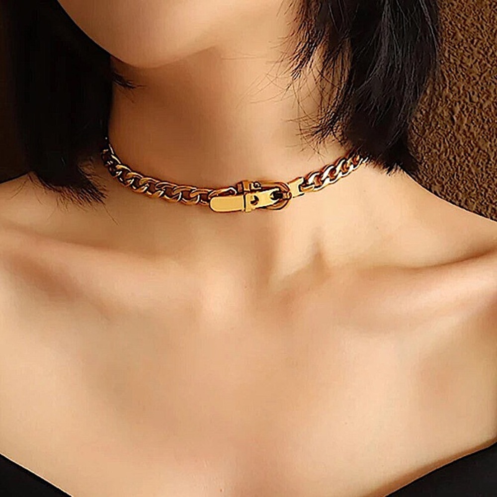 Gold Link Choker Necklace and Bracelet Set - Picture 4 of 14